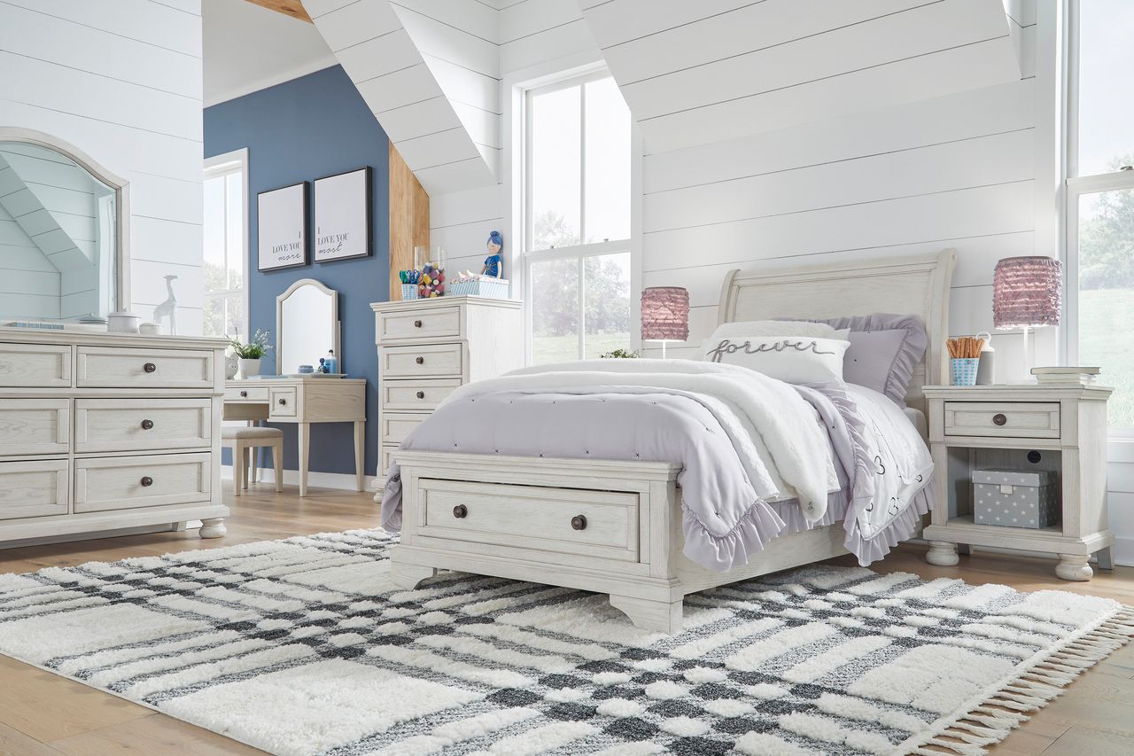 Robbinsdale Antique White Twin Sleigh Storage Bed B742B12