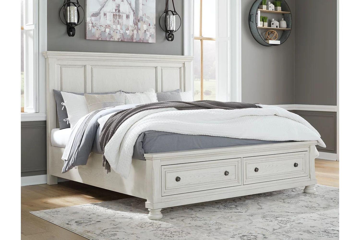 Robbinsdale Queen Panel Storage Bed In Antique White B742B24