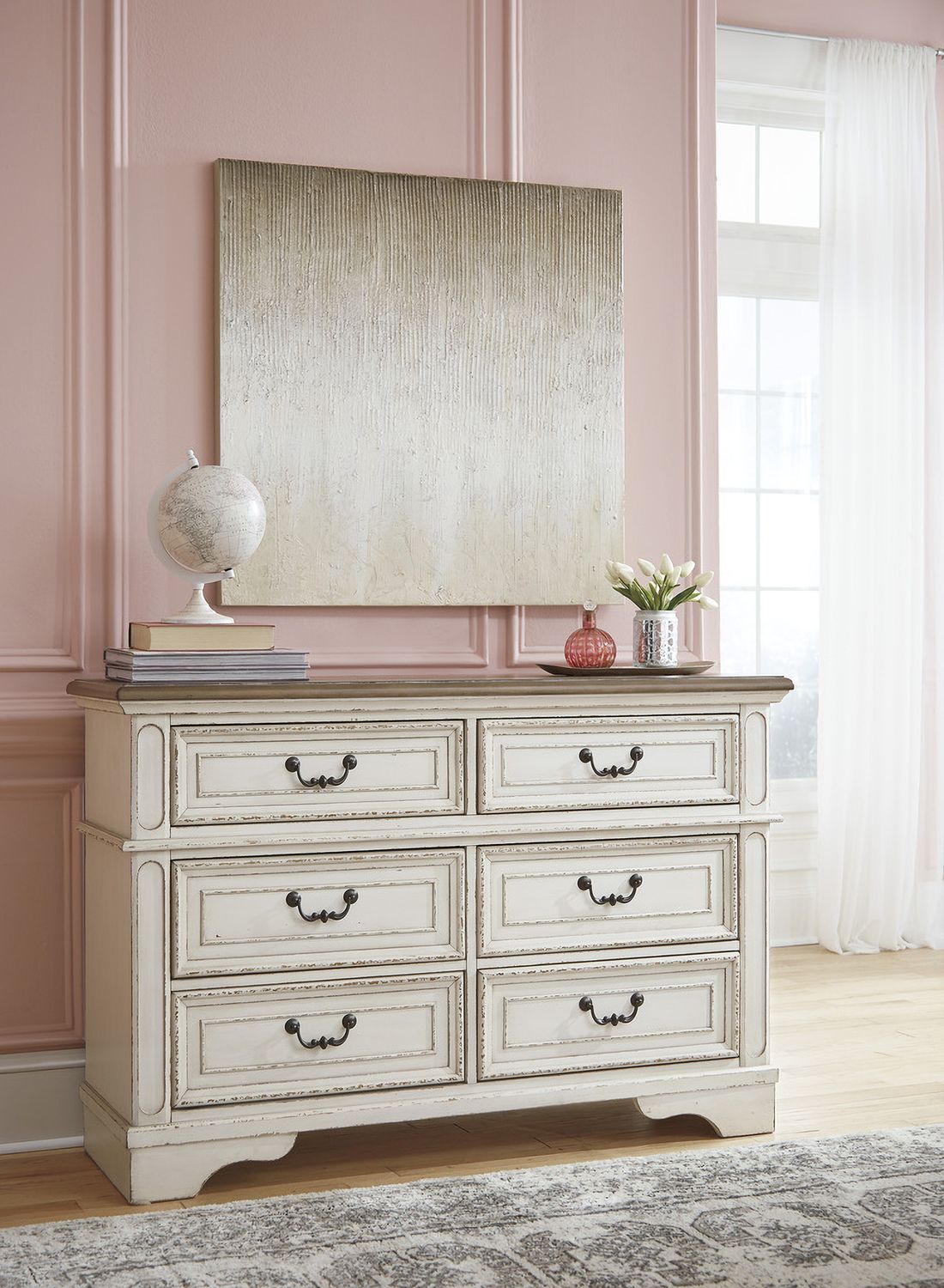 Realyn Two Tone Youth Dresser B74321