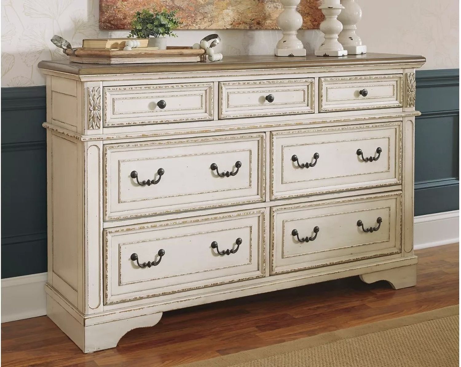 Realyn Two Tone 7 Drawer Dresser B74331