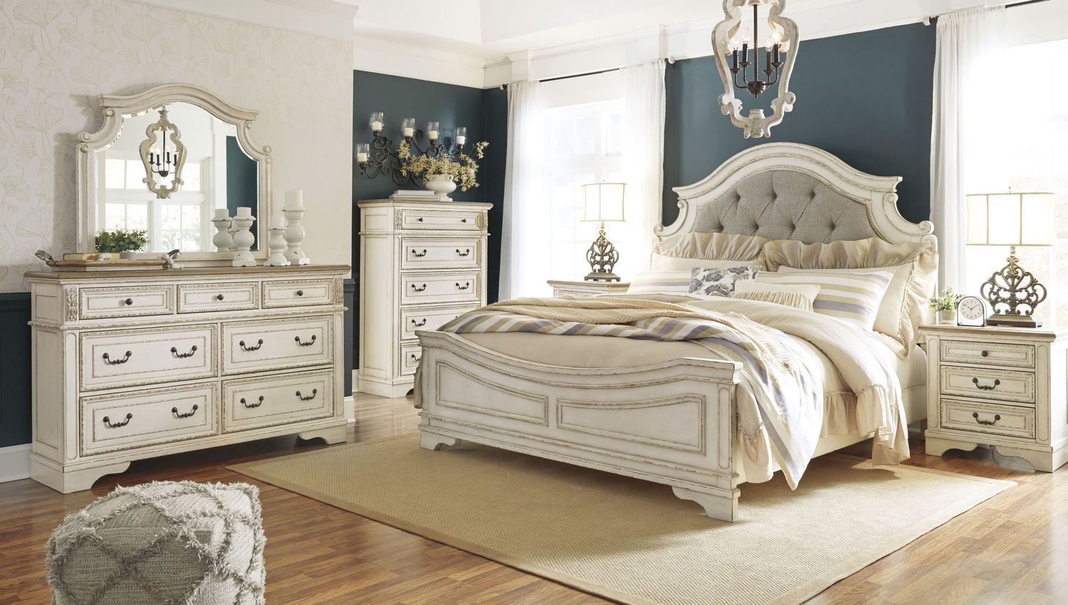 Realyn Two Tone Bedroom Mirror B74336
