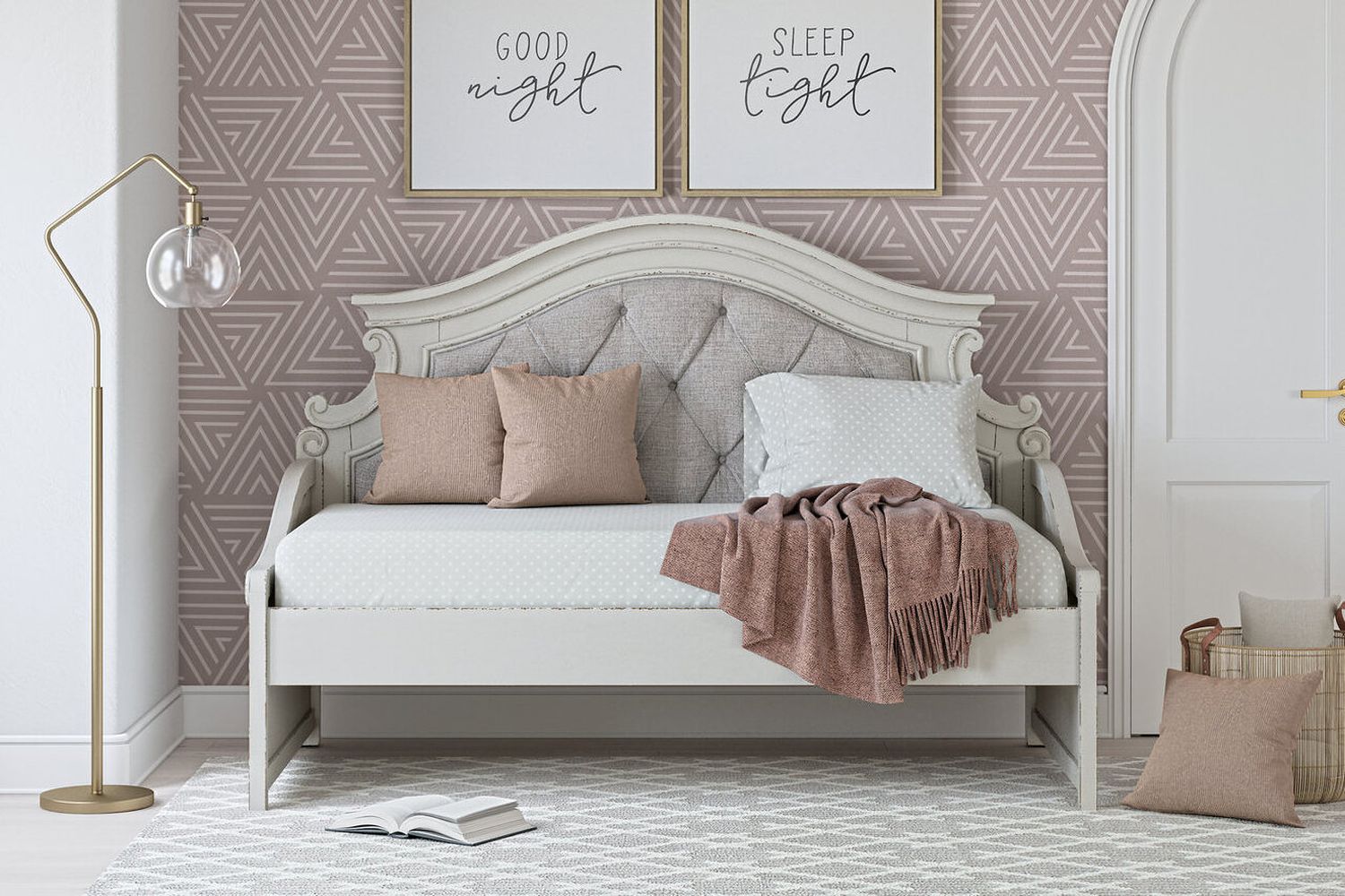 Realyn White Twin Storage Daybed B743B15