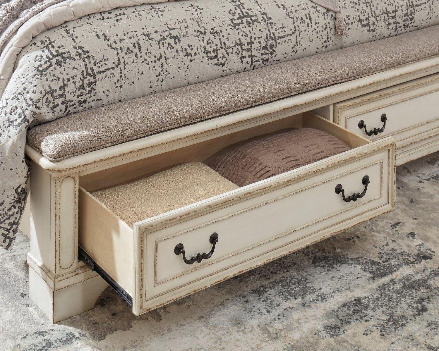 Realyn White Queen Upholstered Panel Bed With Bench Footboard B743B18