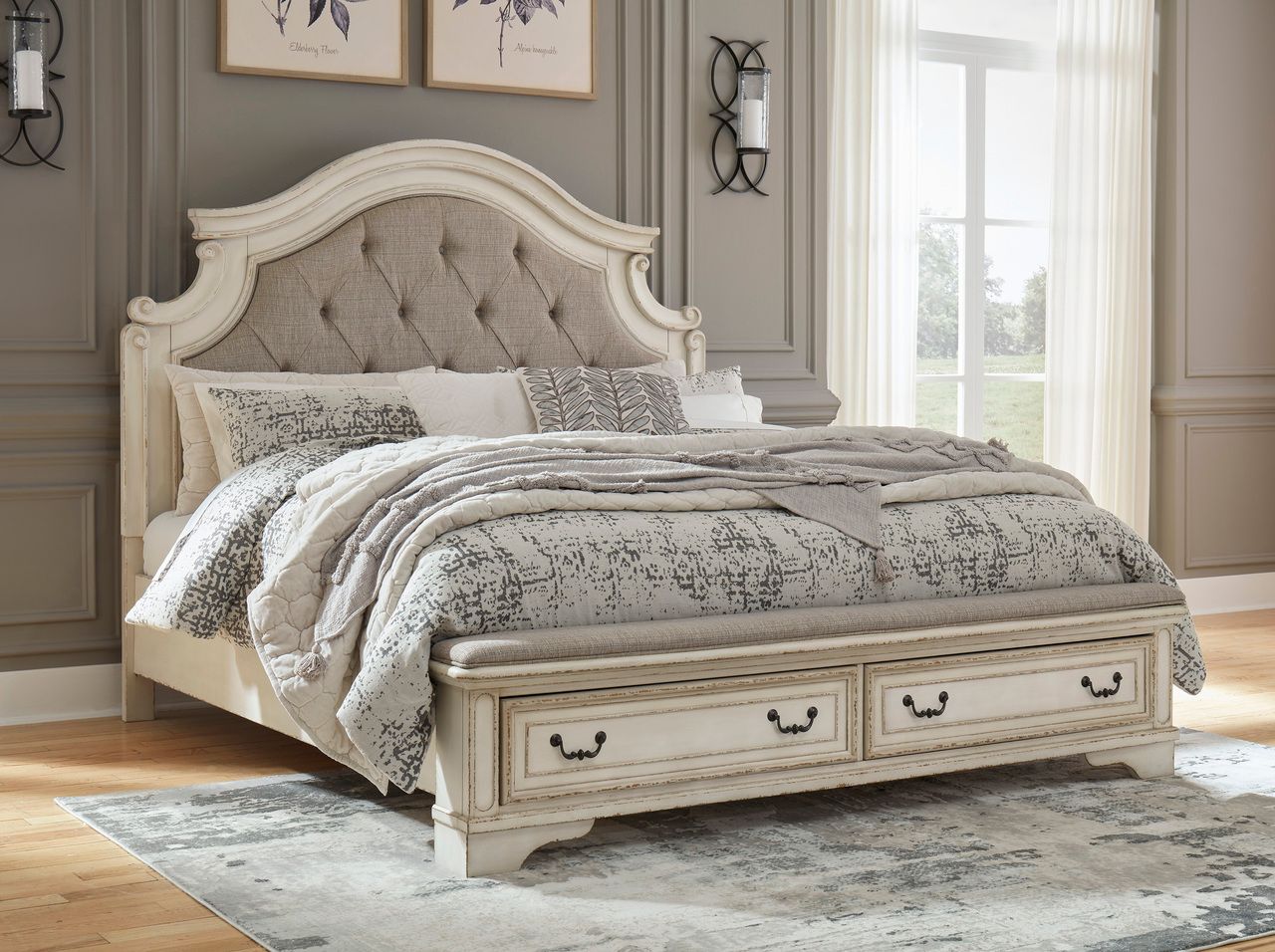 Realyn White King Upholstered Panel Bed With Bench Footboard B743B20