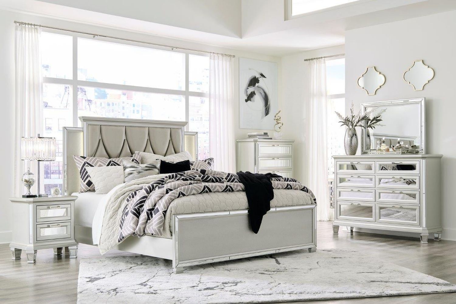 Lindenfield Silver Dresser B75831
