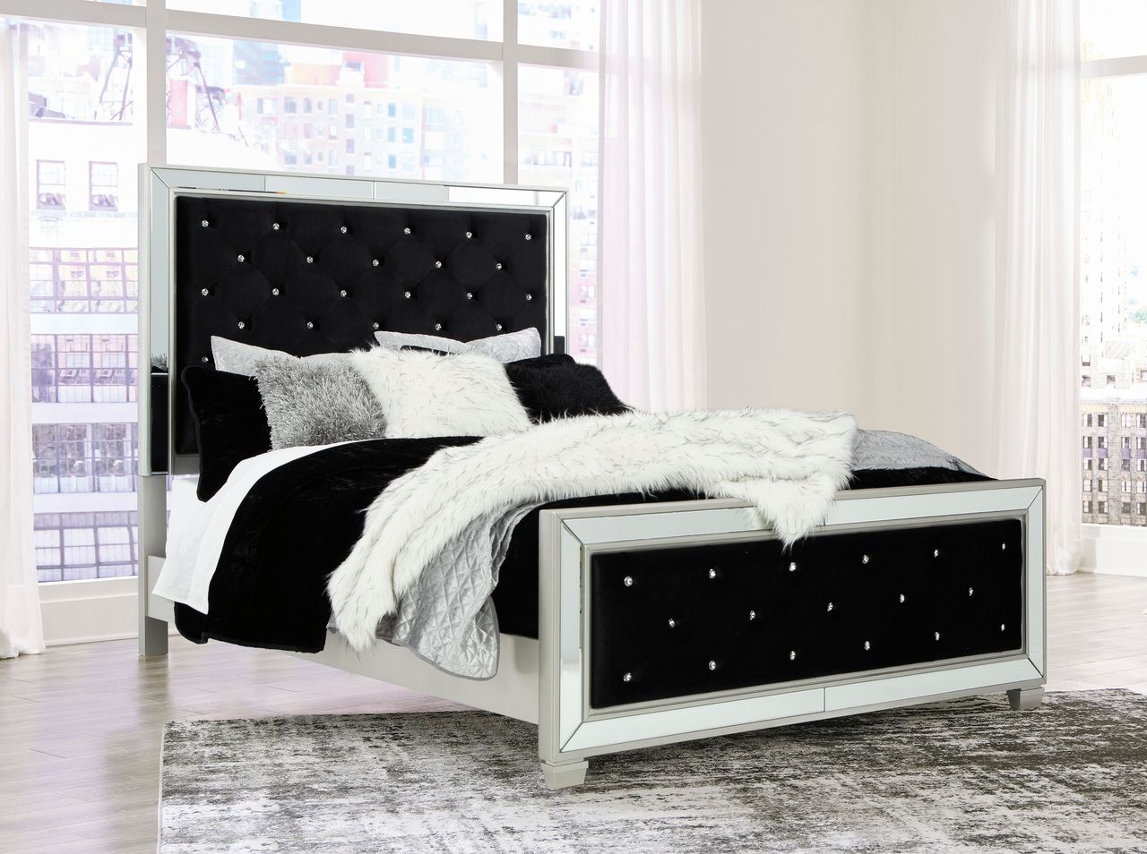 Lindenfield Black and Silver Queen Upholstered Panel Bed B758B2