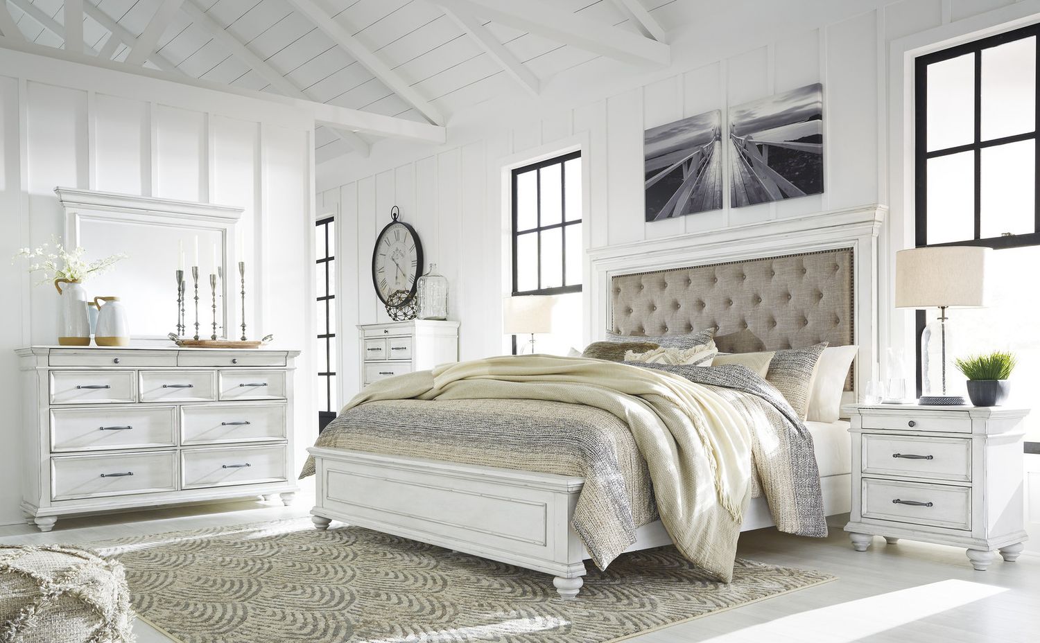 Kanwyn Whitewash Dresser B77731