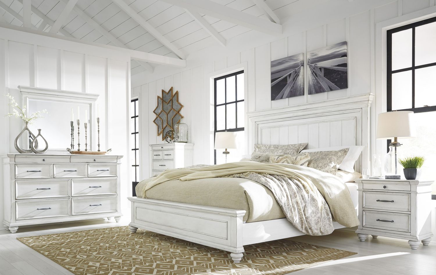 Kanwyn Whitewash Dresser B77731