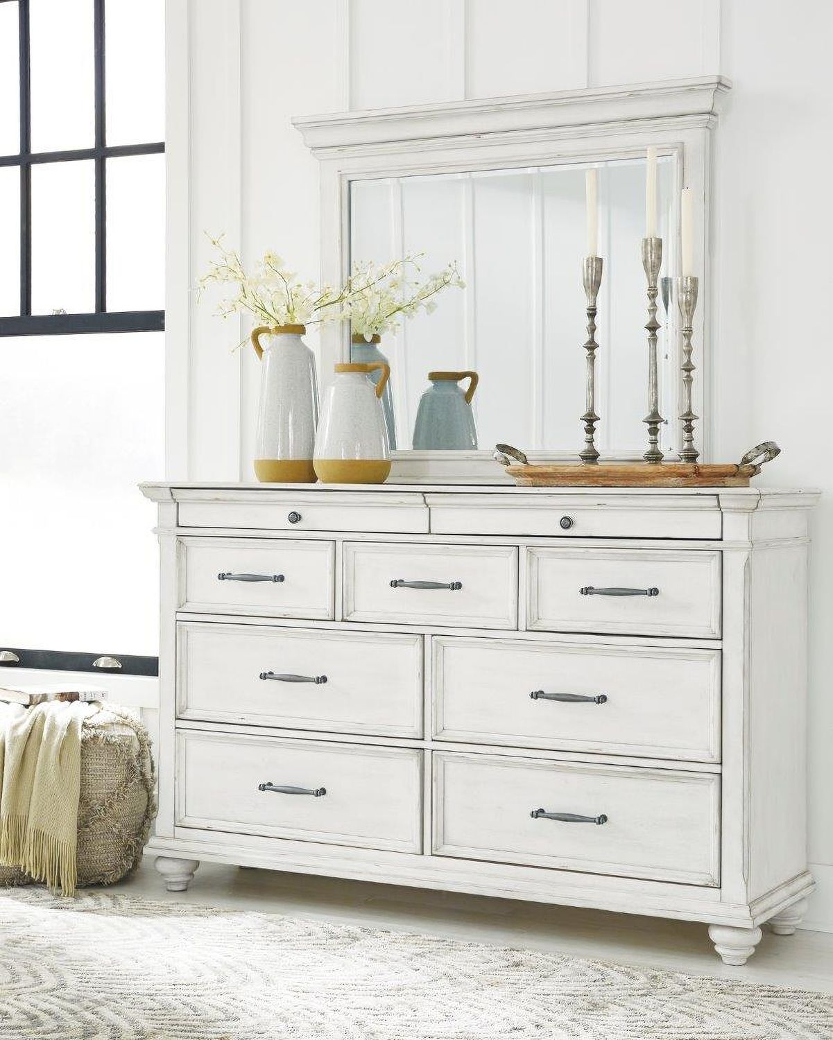 Kanwyn Whitewash Bedroom Mirror B77736