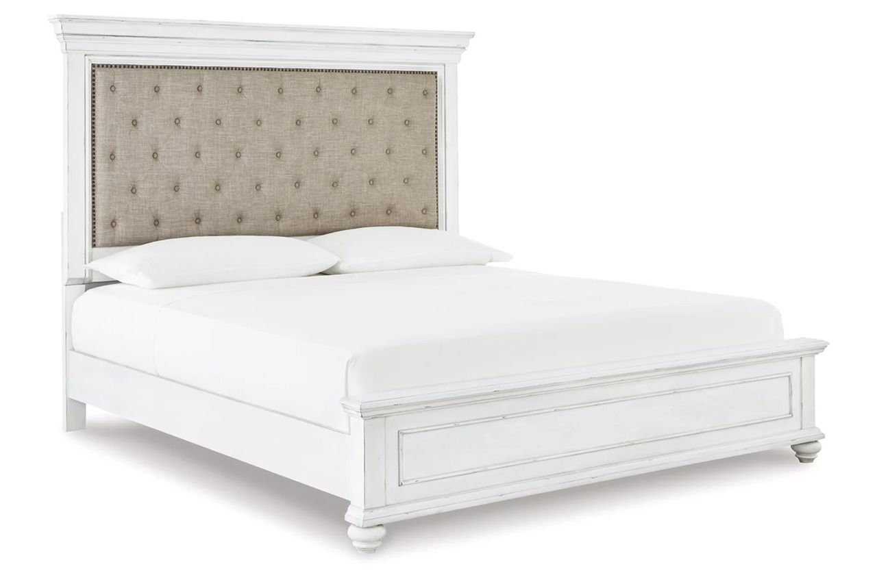 Kanwyn King Panel Bed In White Wash B777B10