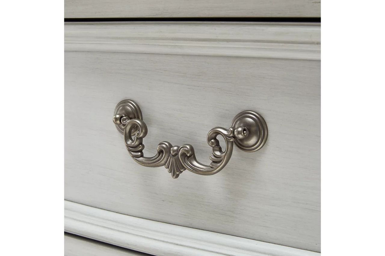 Montelaine Dresser In Antique White B79531
