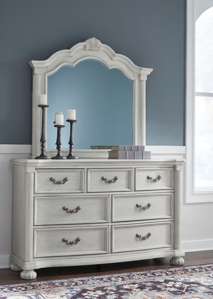 Montelaine Dresser In Antique White B79531