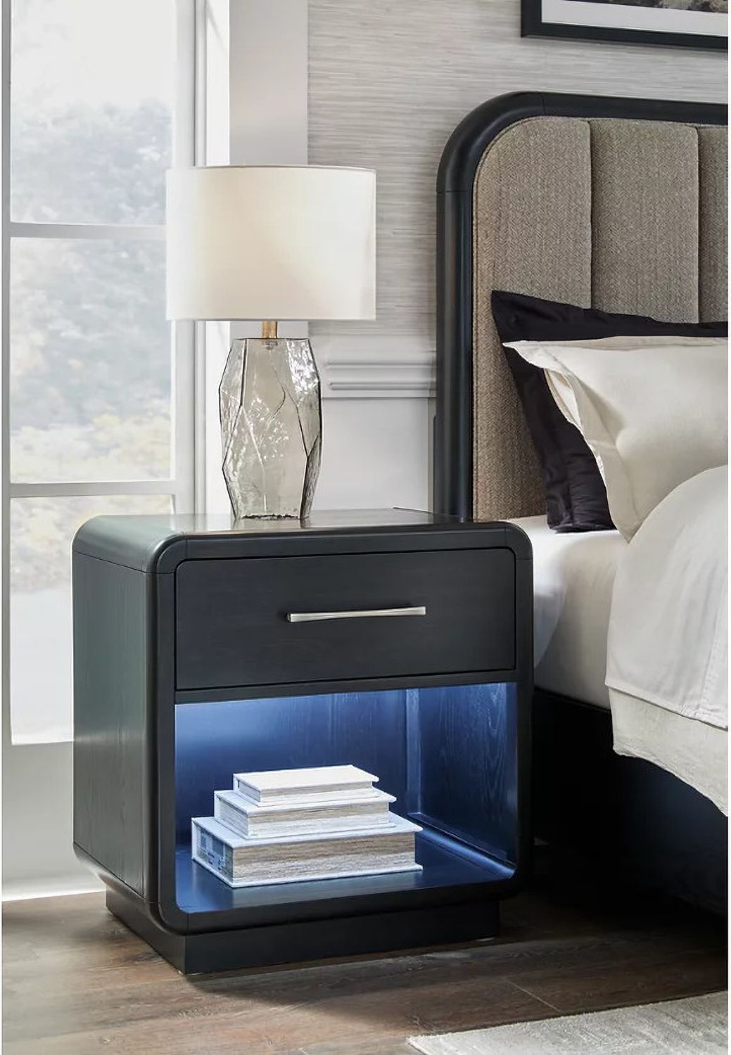 Rowanbeck Nightstand In Black B82191