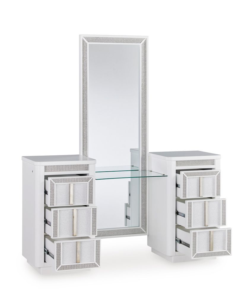 Chalanna Vanity In White B82222
