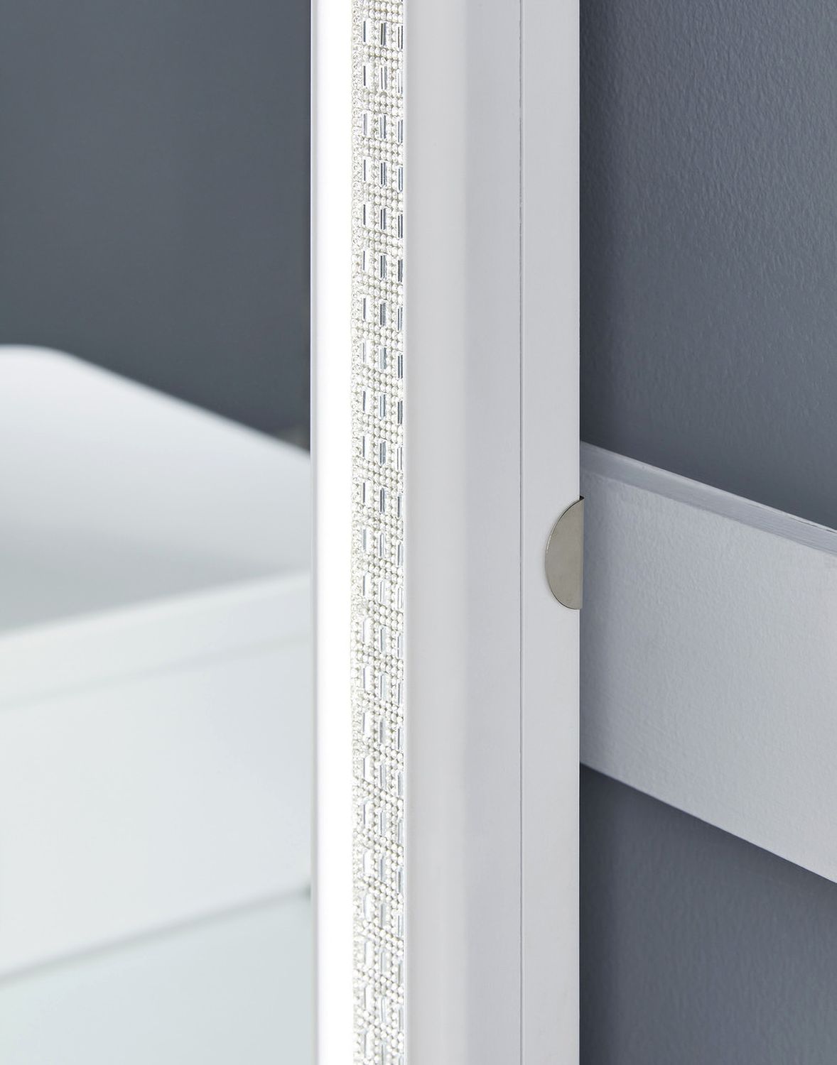 Chalanna Vanity Mirror In White B82225