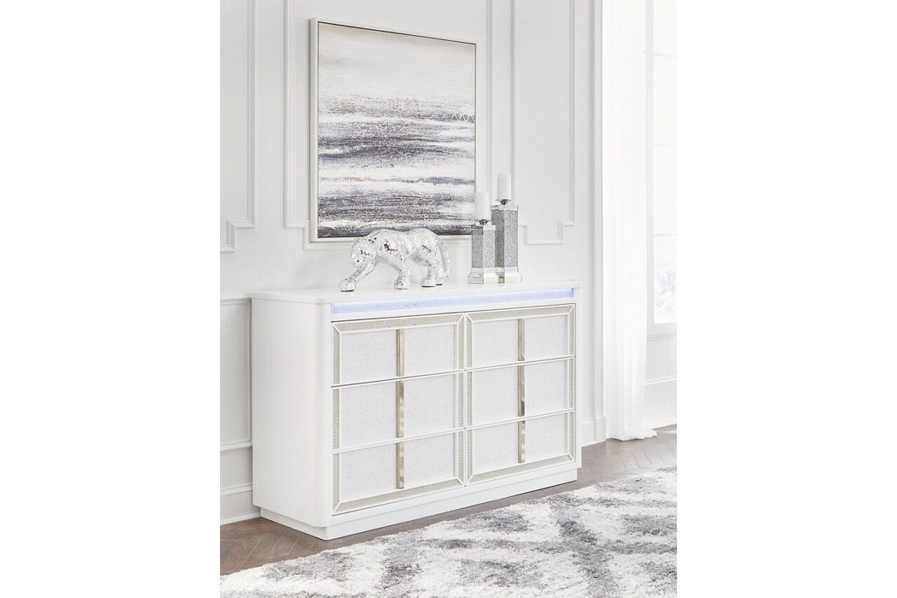 Chalanna Dresser In White B82231