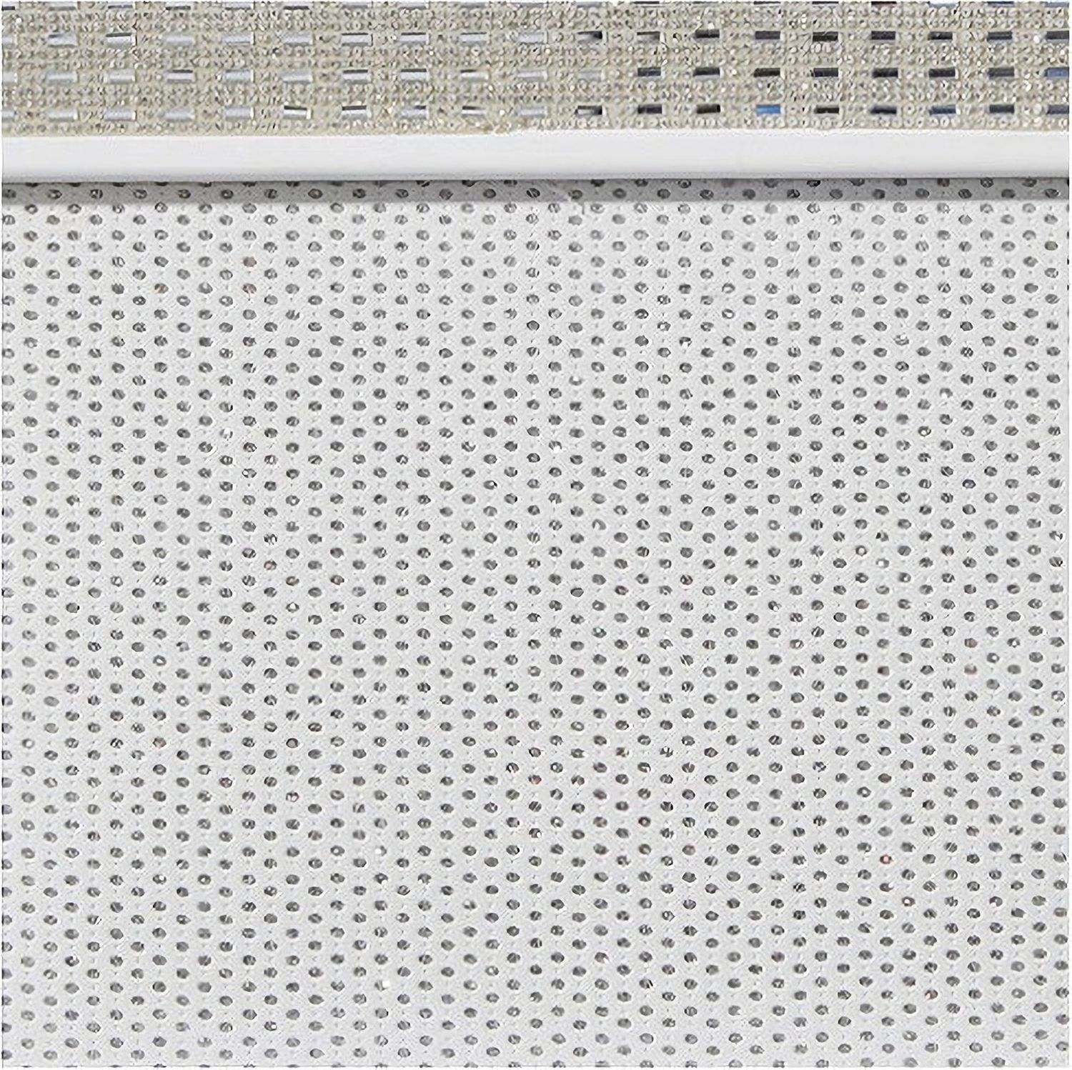 Chalanna Chest of Drawers In White B82246