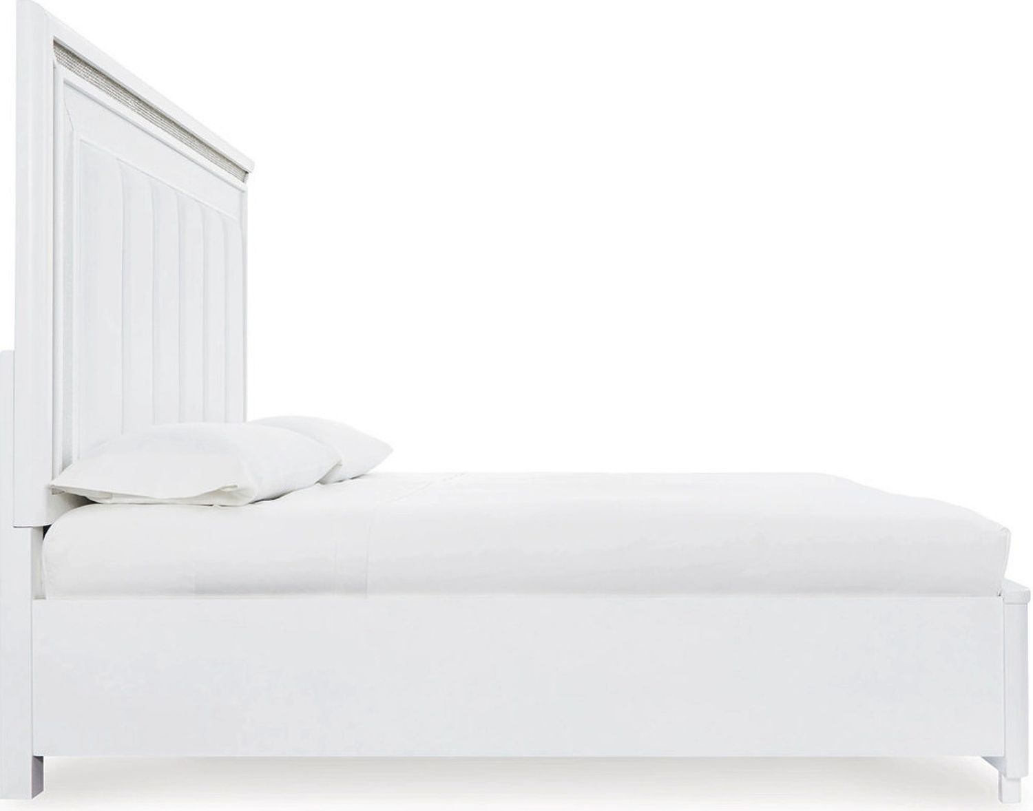 Chalanna King Upholstered Storage Bed In White B822B4