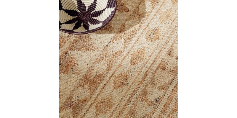 Folly Natural Ivory 2' x 3' B902002X3NI