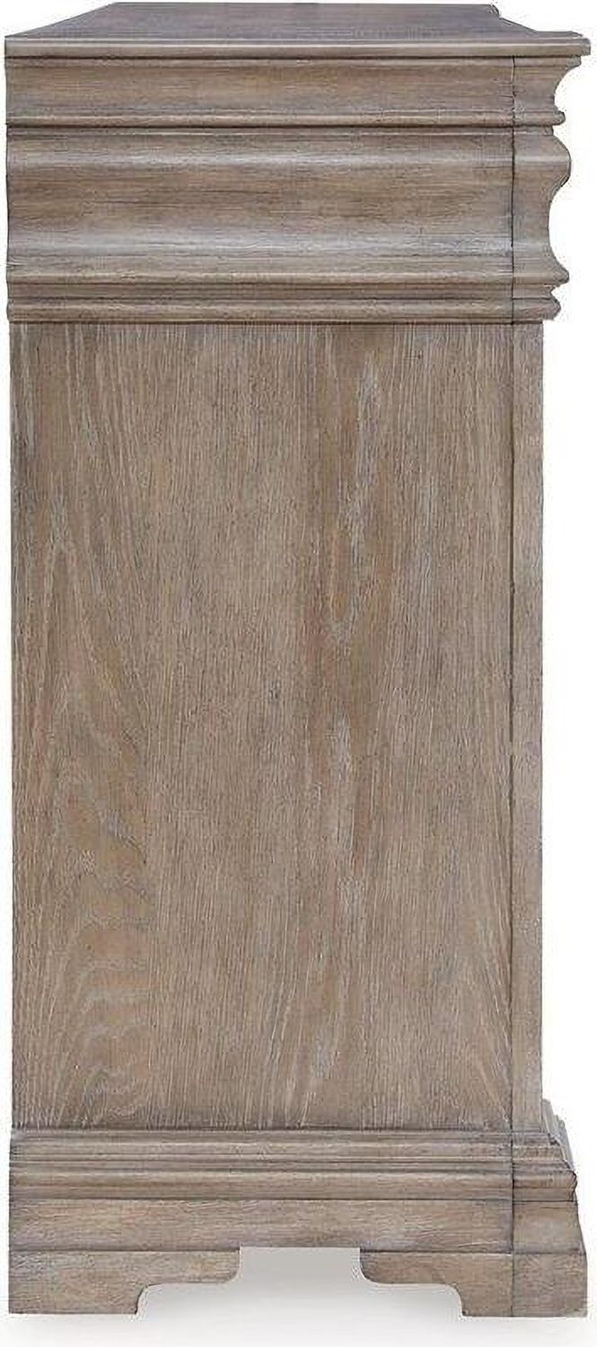 Blairhurst Dresser In Light Brown B91631