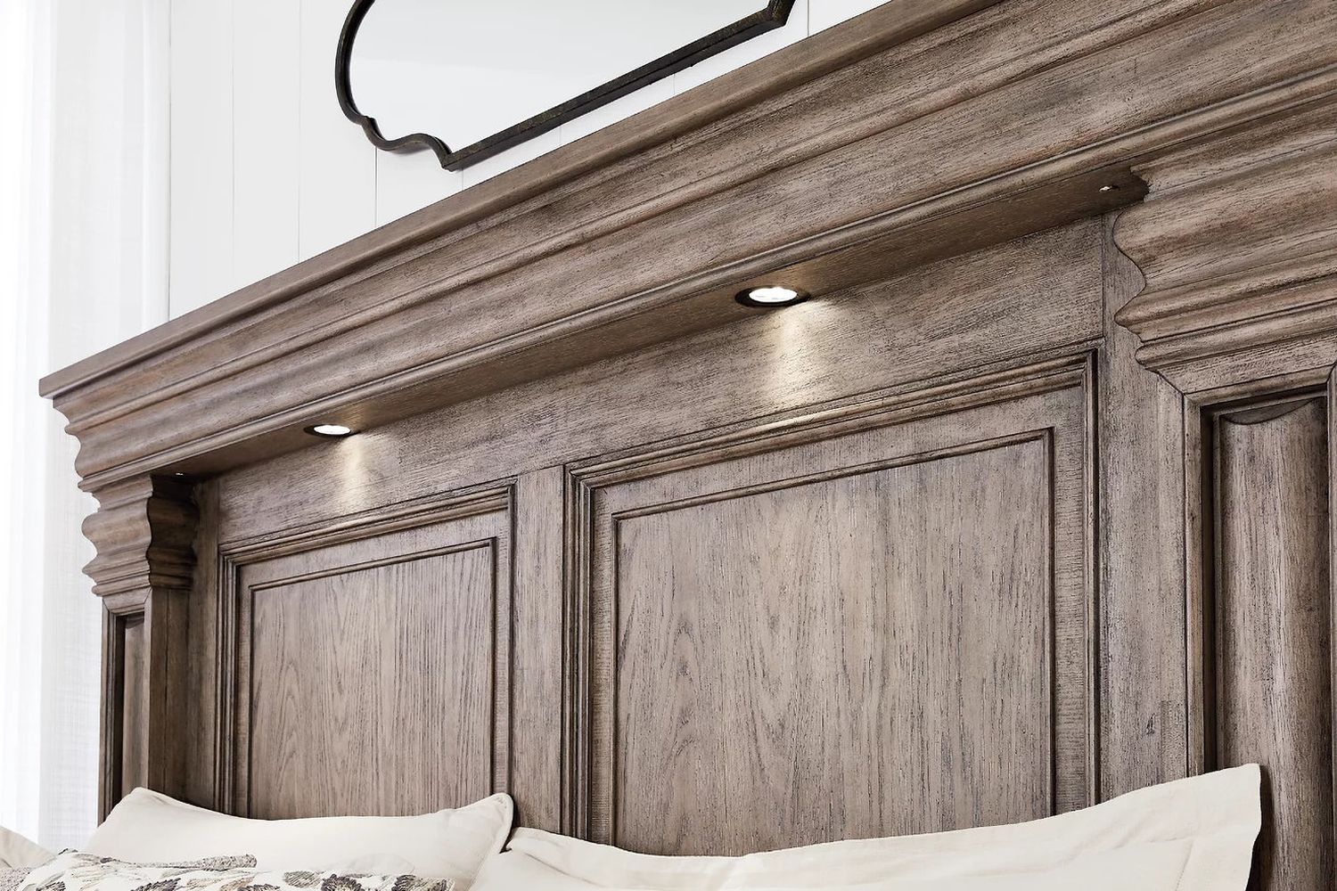 Blairhurst Queen Panel Bed In Grayish Brown B916B2