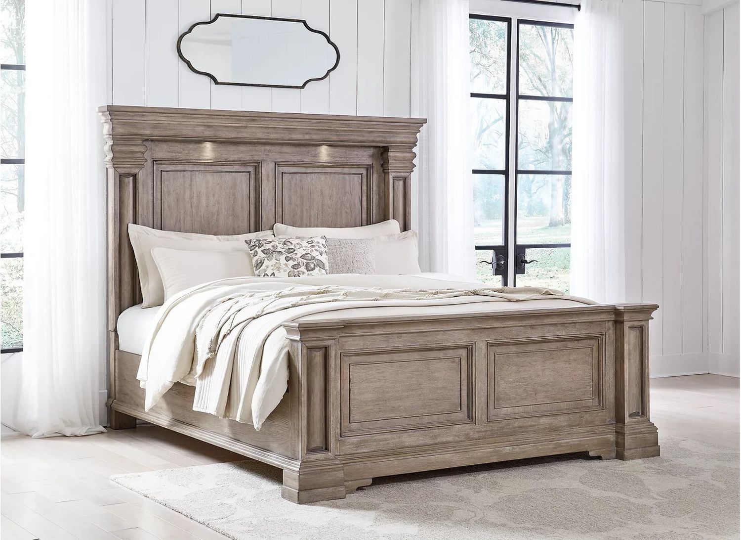 Blairhurst King Panel Bed In Grayish Brown B916B4