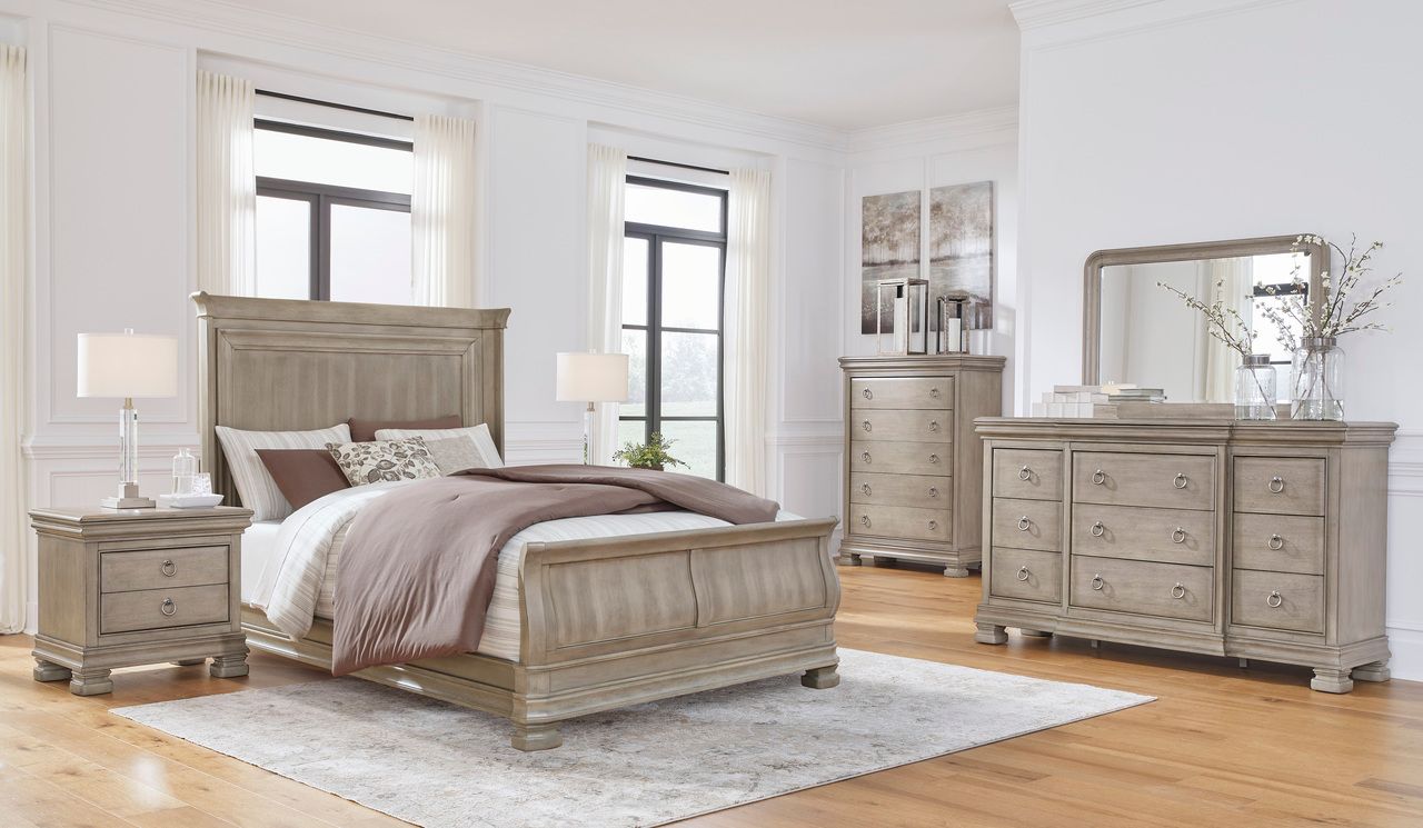 Lexorne Gray Dresser B92431