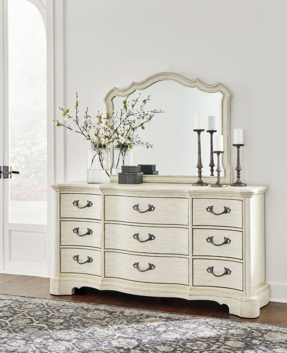 Arlendyne Antique White Bedroom Mirror B98036