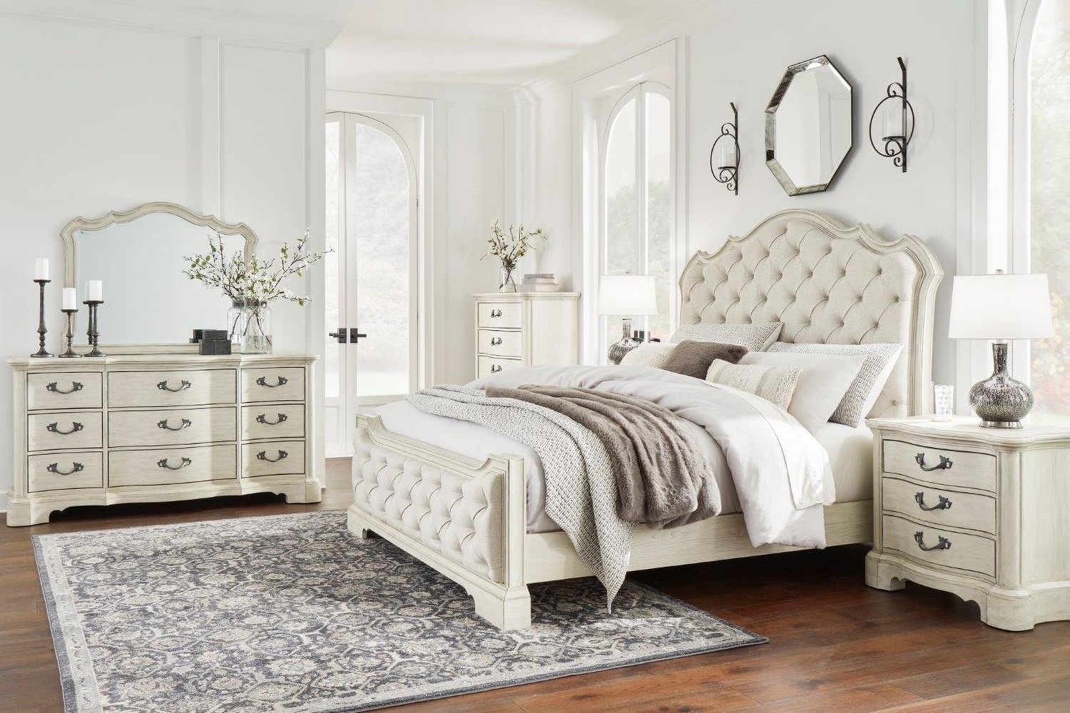 Arlendyne Antique White Bedroom Mirror B98036