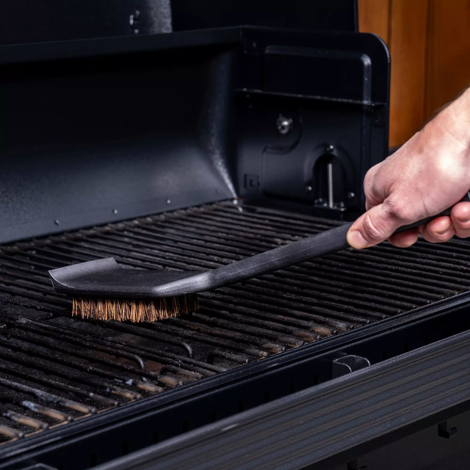 Hot n' Cold Grill Cleaning Brush BAC834