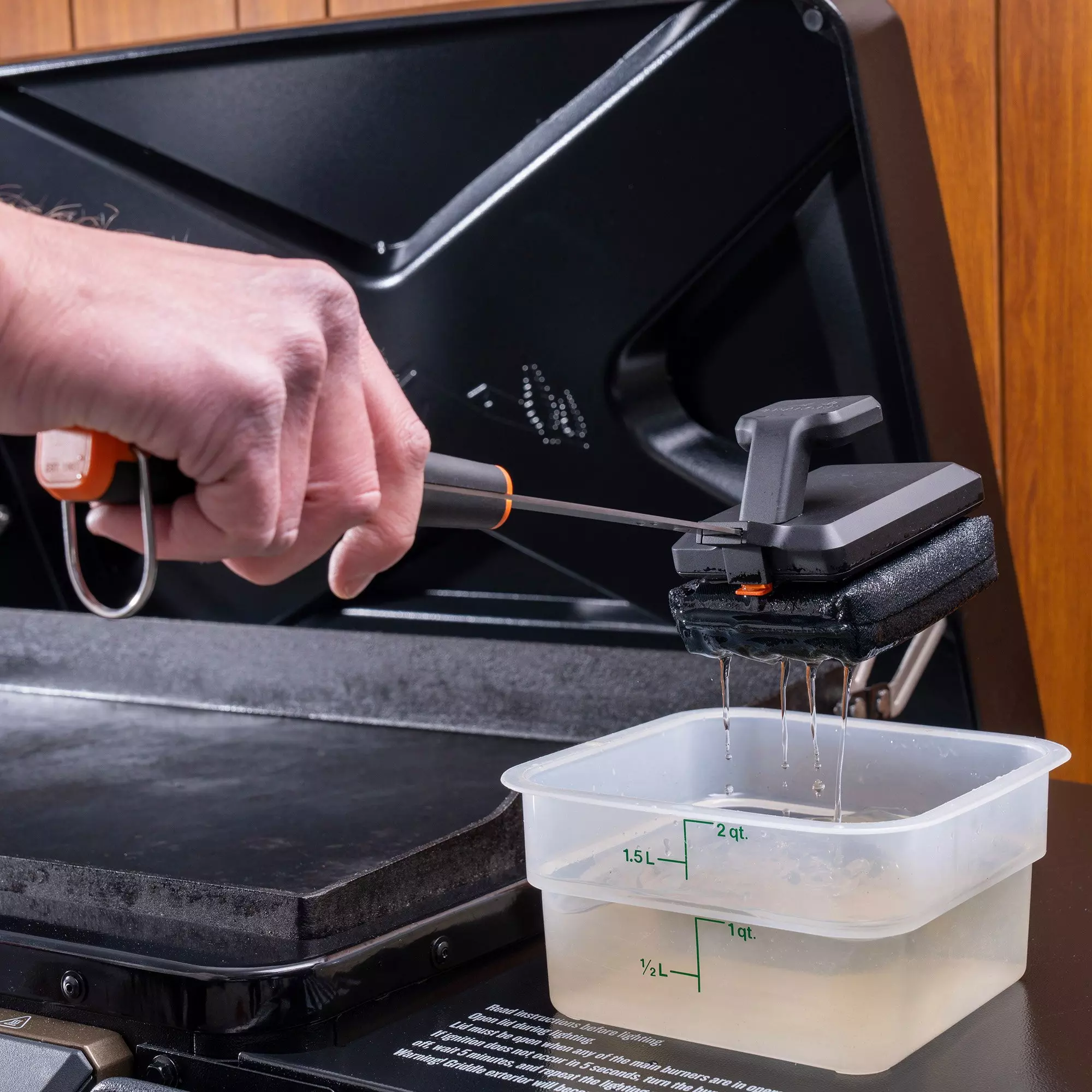 BBQ Steam n' Clean Brush BAC881