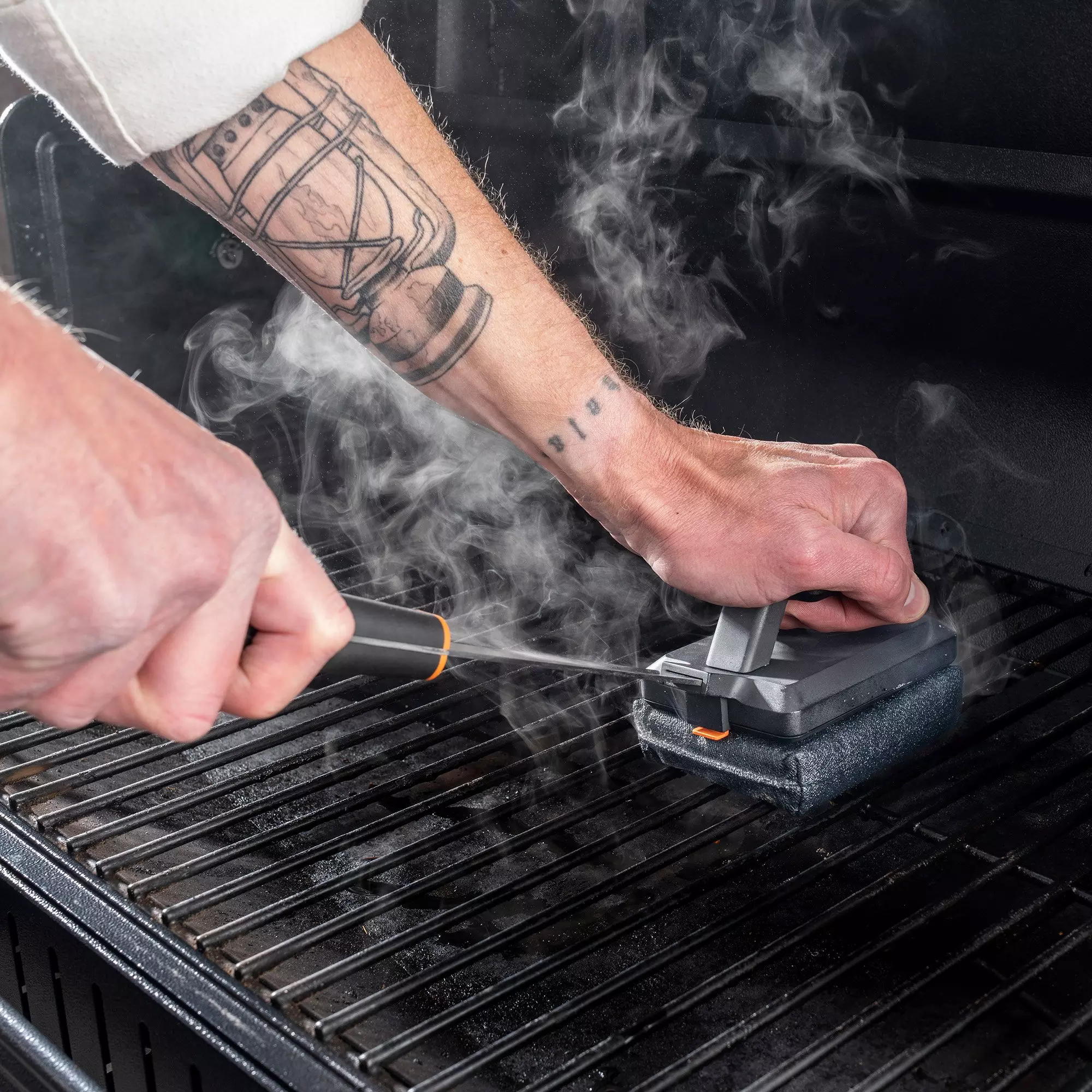 BBQ Steam n' Clean Brush BAC881