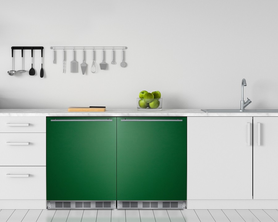24" Built-In Compact Refrigerator BAR611WHGADA