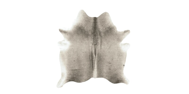Cowhide Rug 5' x 6'6" BAS283605X66