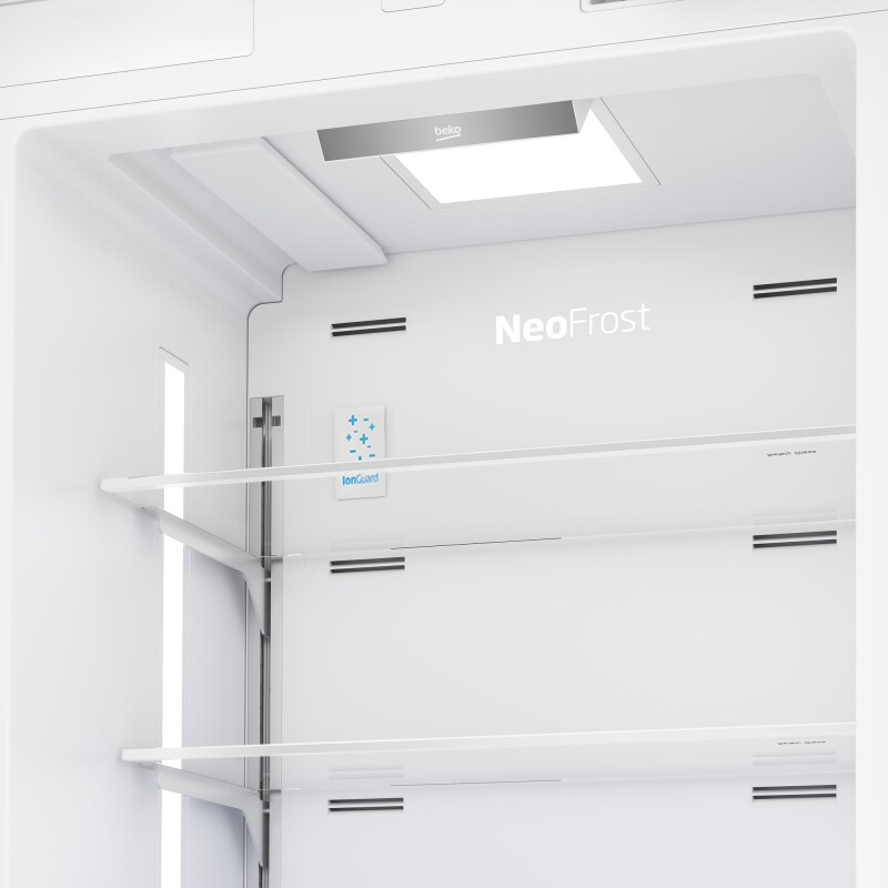 30" Freezer Bottom Built-In Refrigerator with Auto Ice Maker and Internal Water Dispenser BBBF3019IMWE