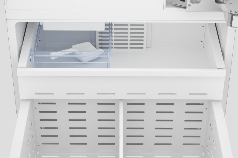 30" Freezer Bottom Built-In Refrigerator with Auto Ice Maker and Internal Water Dispenser BBBF3019IMWE