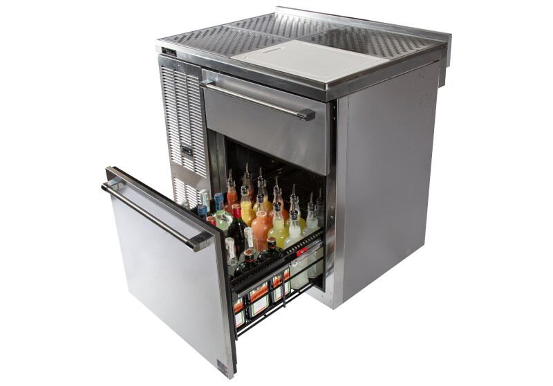 A small yet robust front-facing bar-prep system designed with Tobin Ellis’Zero-Step Bartending approach to increase throughput, reduce labor cost, improve bartender wellness, and enhance hosp BBS36C