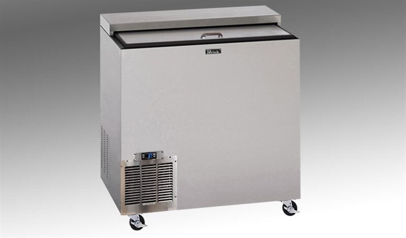 Commercial bottle coolers are the best way to keep bottled beer cold and fresh. Open a cold one with one of Perlick’s commercial beer coolers and let your customers enjoy. BC48