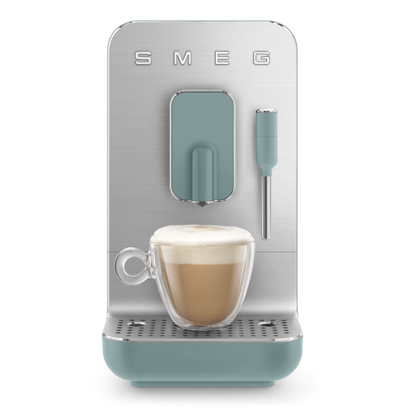 Automatic coffee machine Retro-style BCC02EGMUS