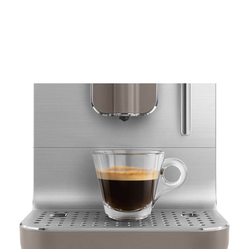 Automatic coffee machine Retro-style BCC02TPMUS