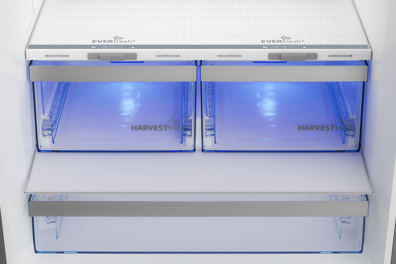 30" Bottom Freezer Refrigerator with HarvestFresh view 6