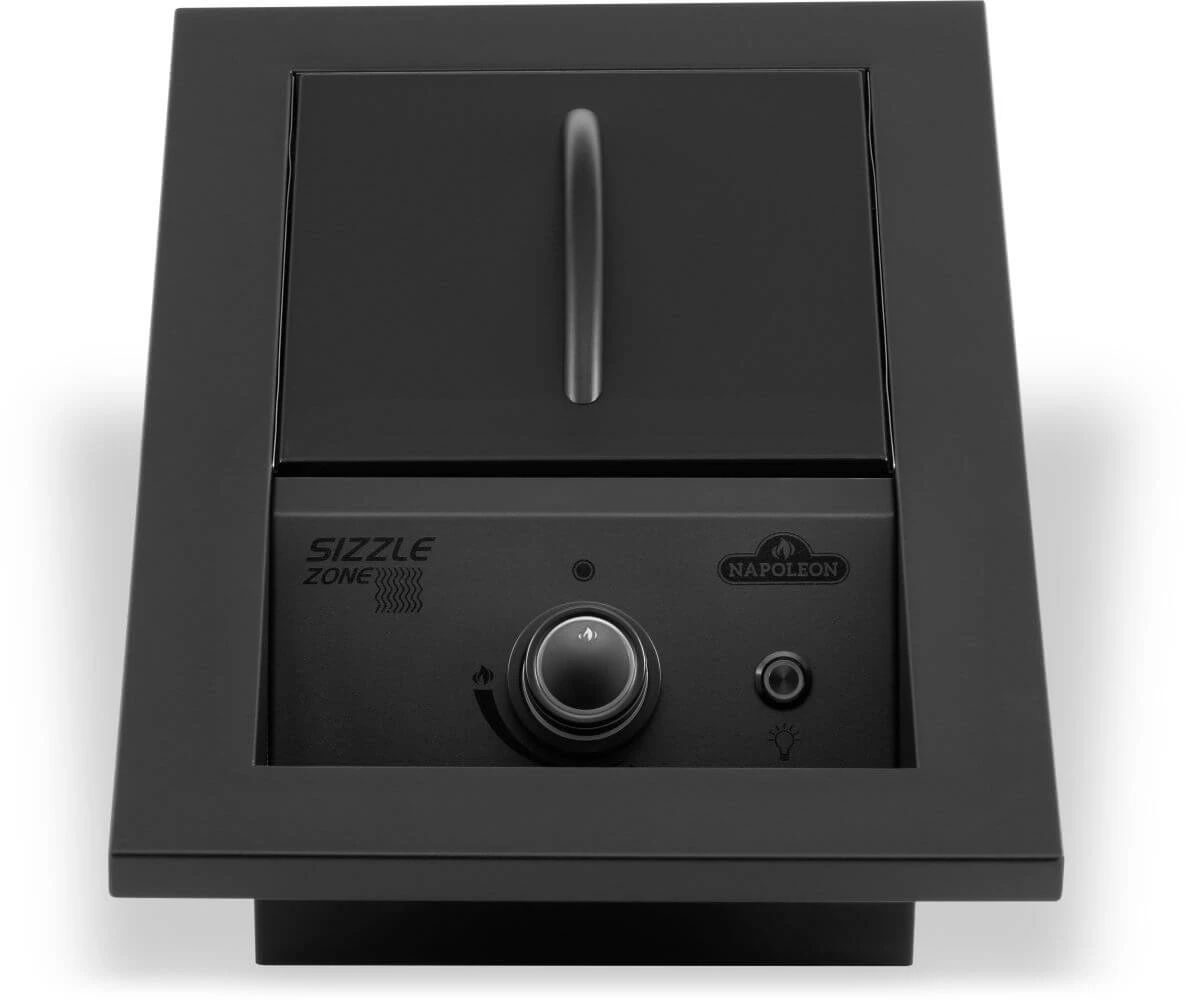 Built-in 700 Series Single Infrared Burner with Matte Black Cover BIB10IRPMK