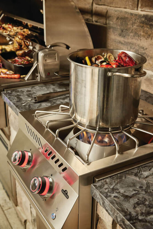 Built-in 700 Series Power Burner with Stainless Steel Cover BIB18PBPSS