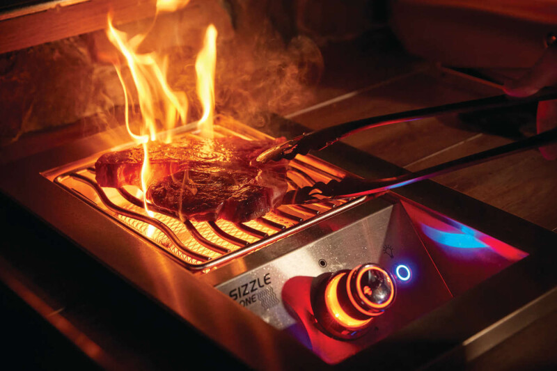 Built-In 700 Series 32 with Infrared Rear Burner BIG32RBPSS1