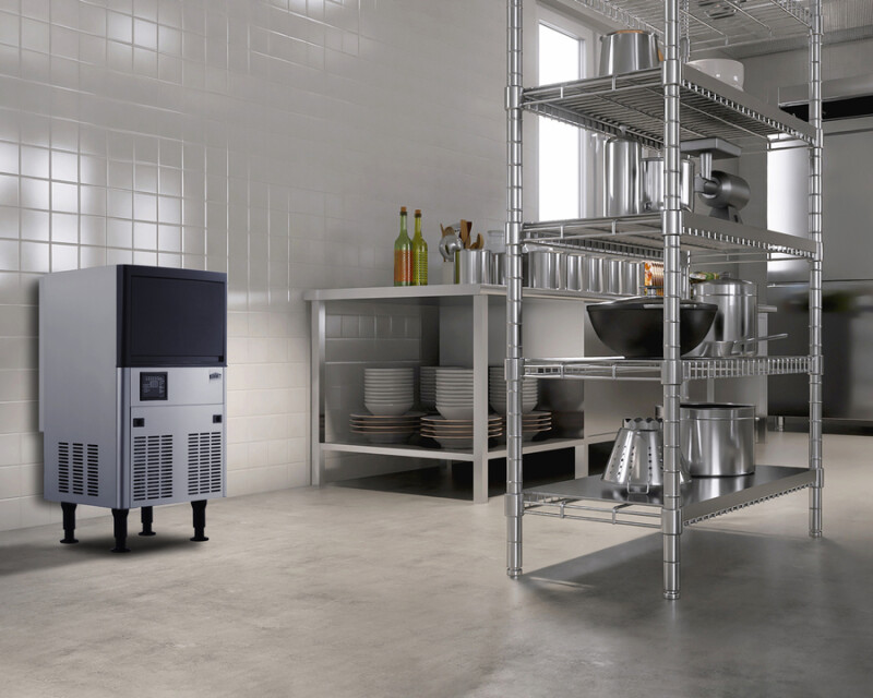 120 lb. Commercial Ice Machine BIM125
