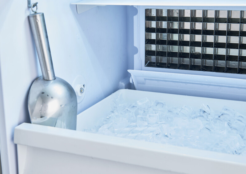 18" Wide Outdoor Clear Icemaker view 5