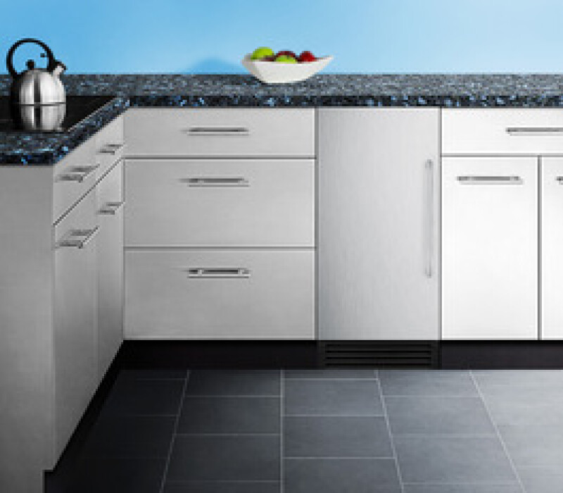 Built-In 50 lb. Clear Icemaker view 4