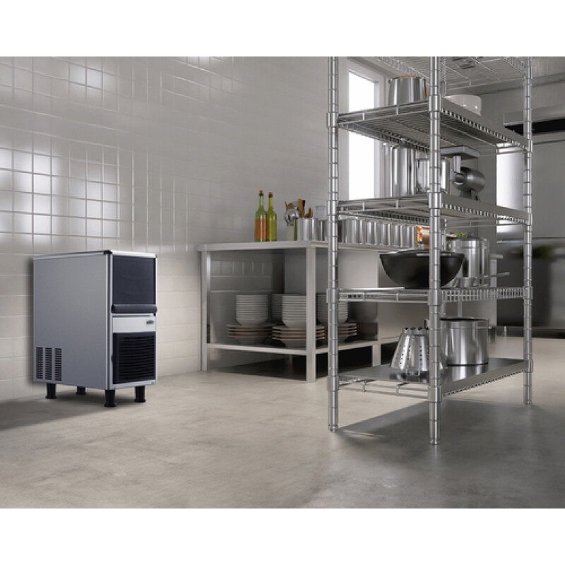 55 lb. Commercial Bullet Ice Machine BIM55BU