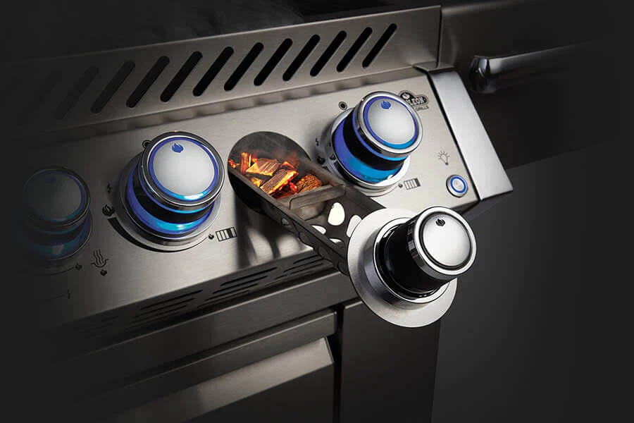 Built-in Prestige® PRO 825 RBI with Infrared Bottom and Rear Burners BIPRO825RBINSS3