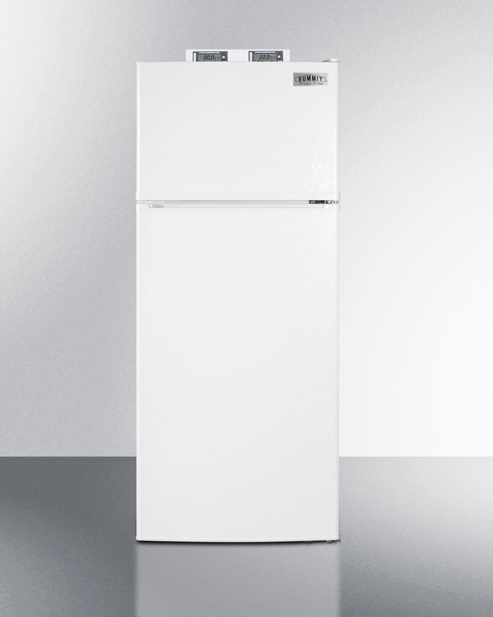 24" Wide Break Room Refrigerator-Freezer BKRF1118W